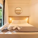 Suncanarias Adeje Plaza Hotel *