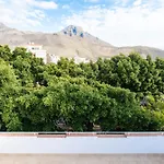Hotel Suncanarias Adeje Plaza *