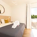 Suncanarias Adeje Plaza Hotel