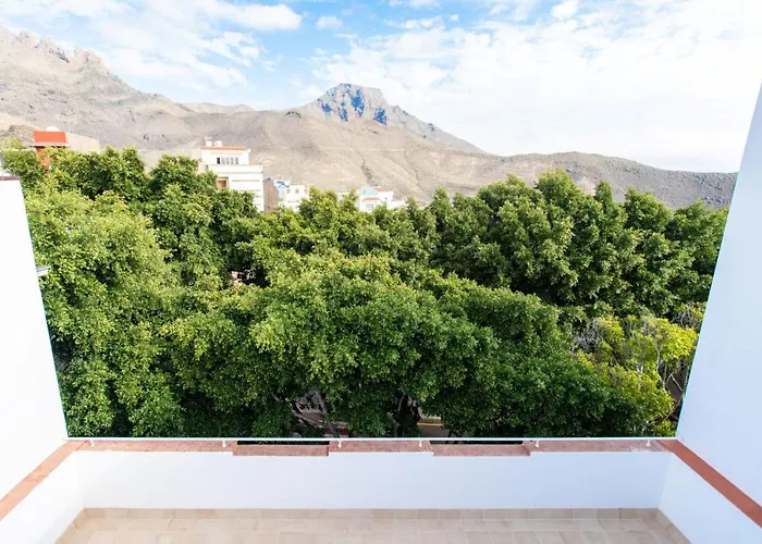 מלון Suncanarias Adeje Plaza *