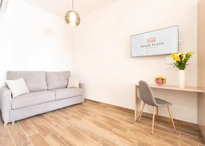 Suncanarias Adeje Plaza *