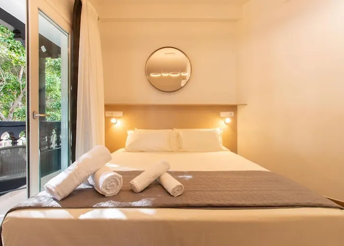 Suncanarias Adeje Plaza Hotel *