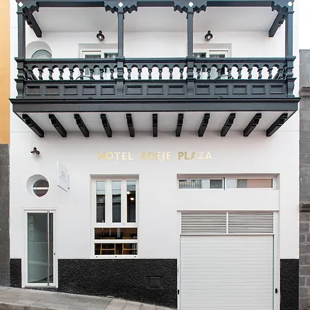 Suncanarias Adeje Plaza