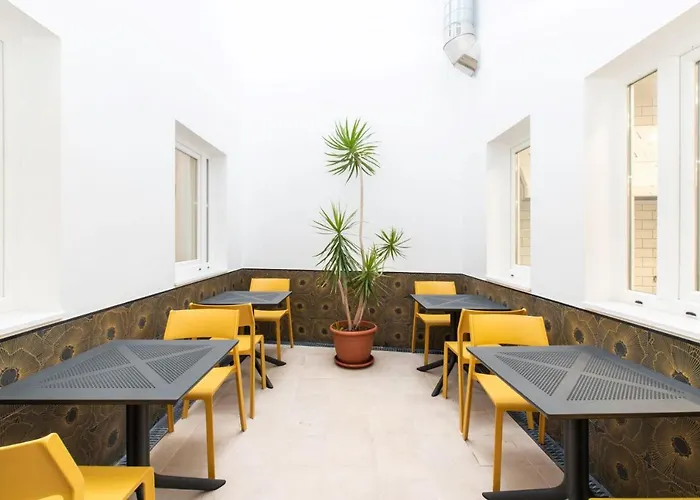 Отель Suncanarias Adeje Plaza