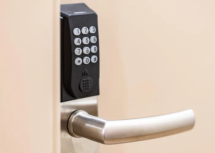 Suncanarias Adeje Plaza Адехе